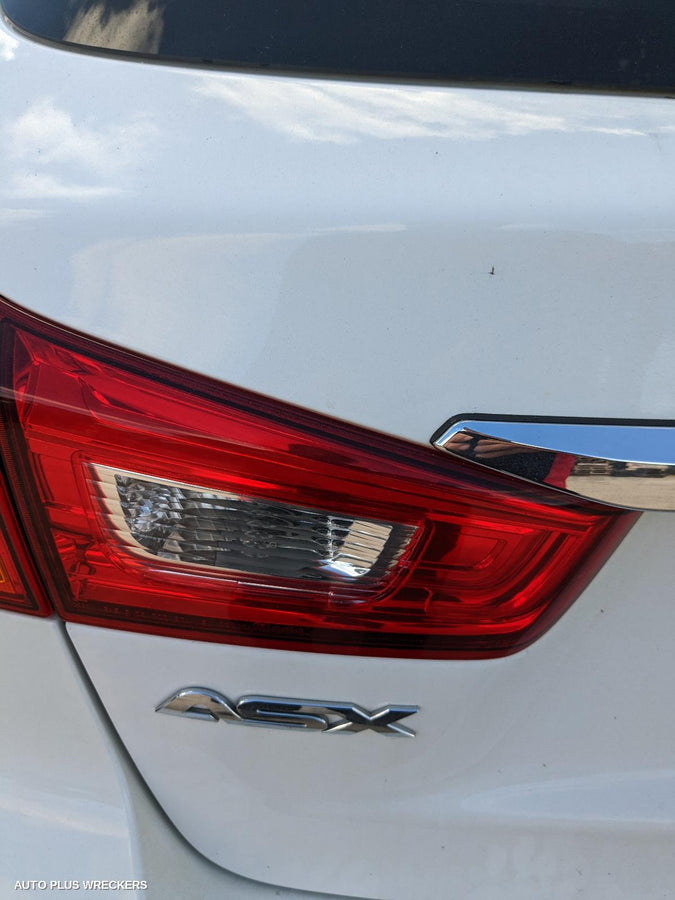 2019 Mitsubishi Asx Left Front Window Reg Motor