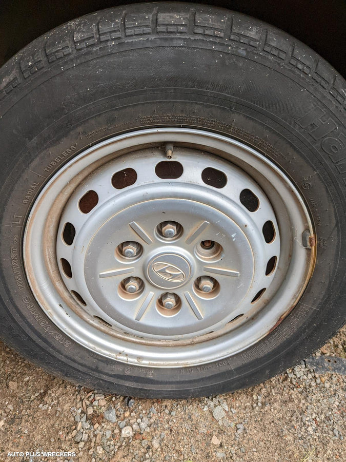 2010 Hyundai Iload/imax Left Rear Door Sliding