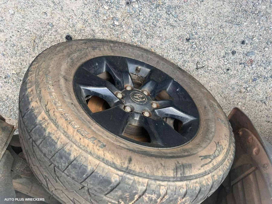 2012 Toyota Prado Caliper