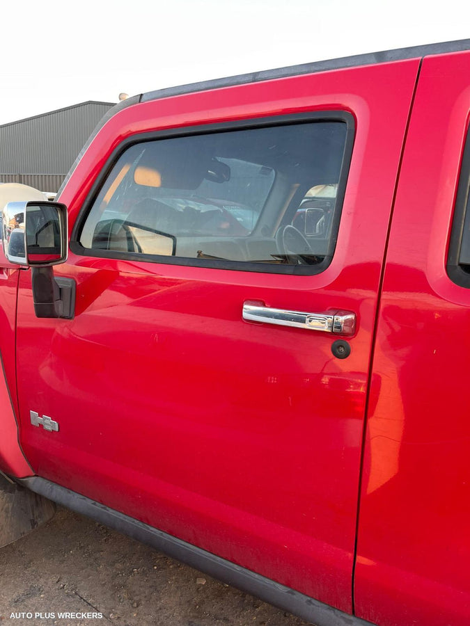 2009 Hummer H3 Left Rear Door Sliding