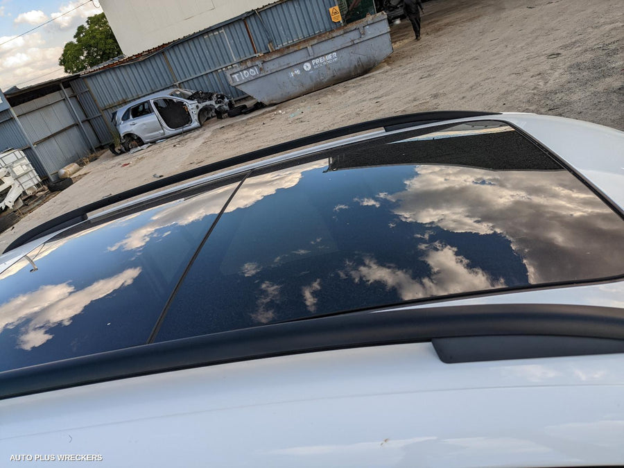 2012 Volkswagen Tiguan Fan