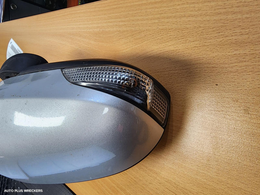 2015-2017 Toyota Camry Right Door Mirror