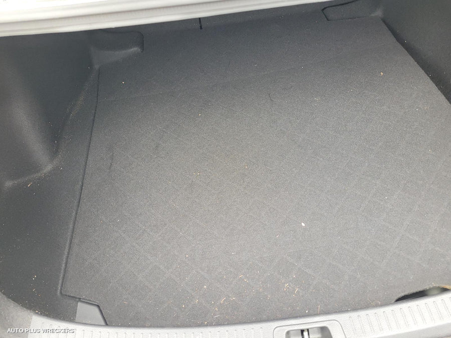 2020 Toyota Corolla Left Front Door Window