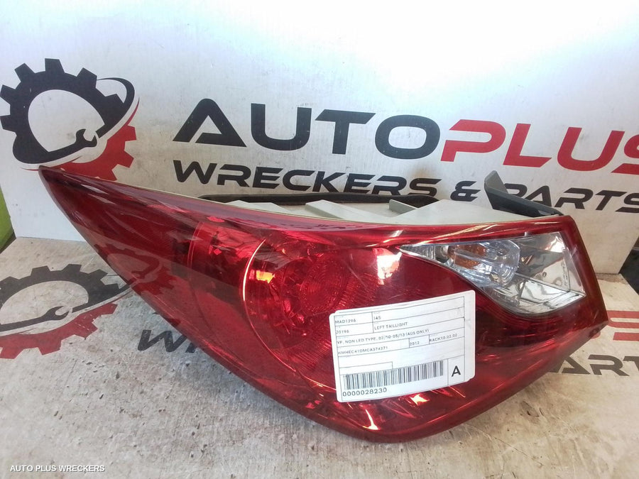 2012 Hyundai I45 Left Taillight
