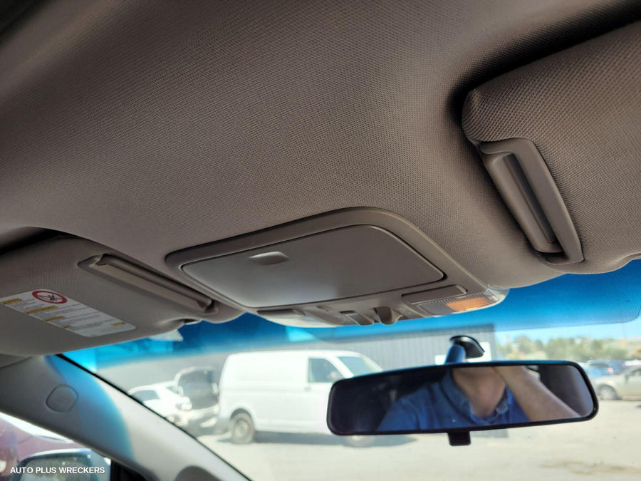 2009 Subaru Tribeca Right Guard