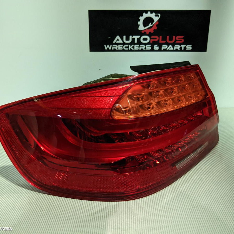 2008-2013 Bmw 3 Series Left Taillight