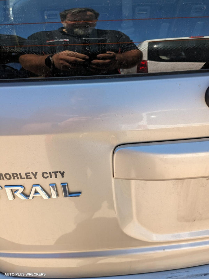 2003 Nissan Xtrail Left Rear Door Window