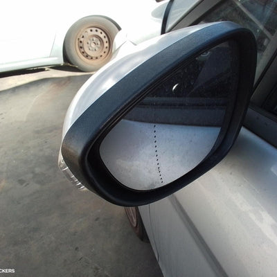 2010-2019 Ford Fiesta Left Front Door