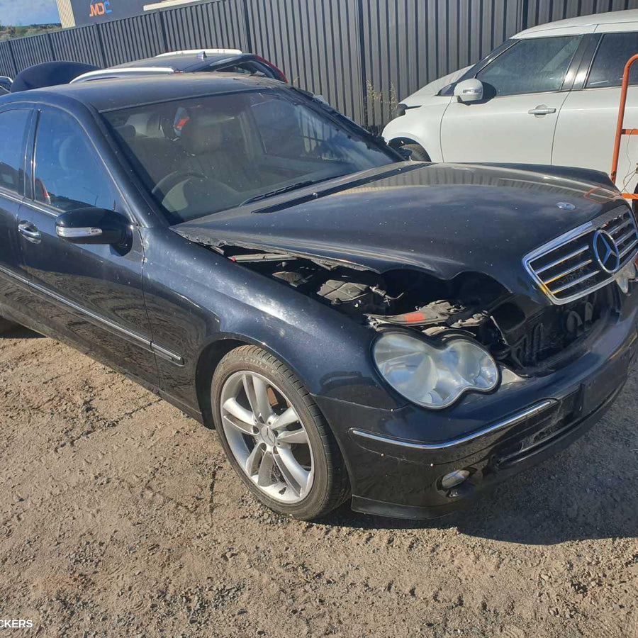 2000-2007 Mercedes C Class Bonnet