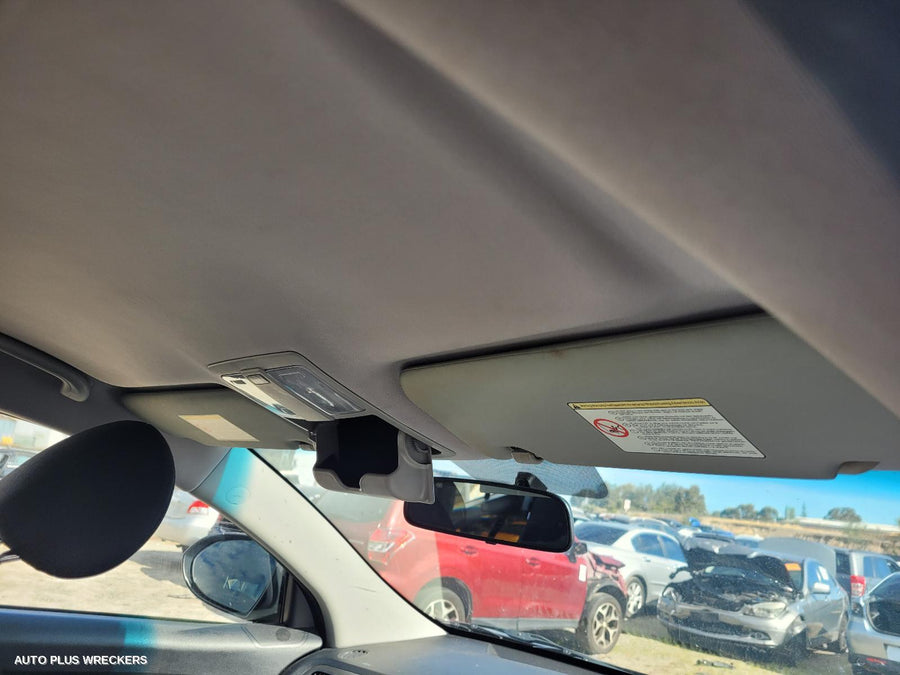 2010 Kia Sportage Left Taillight