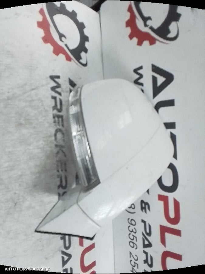 2011-2015 Holden Captiva Right Door Mirror