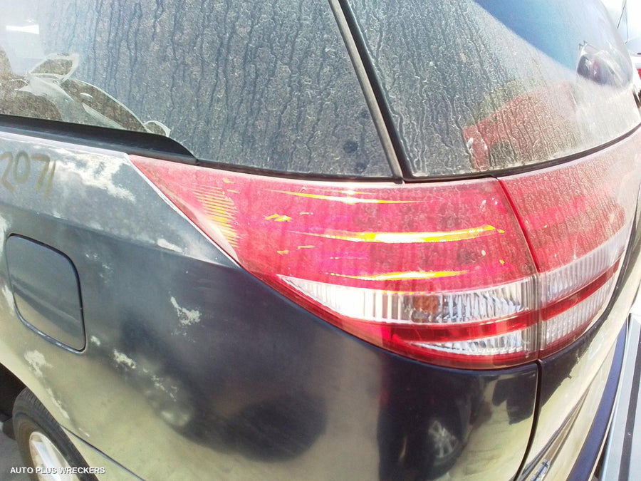 2007 Toyota Tarago Left Door Mirror