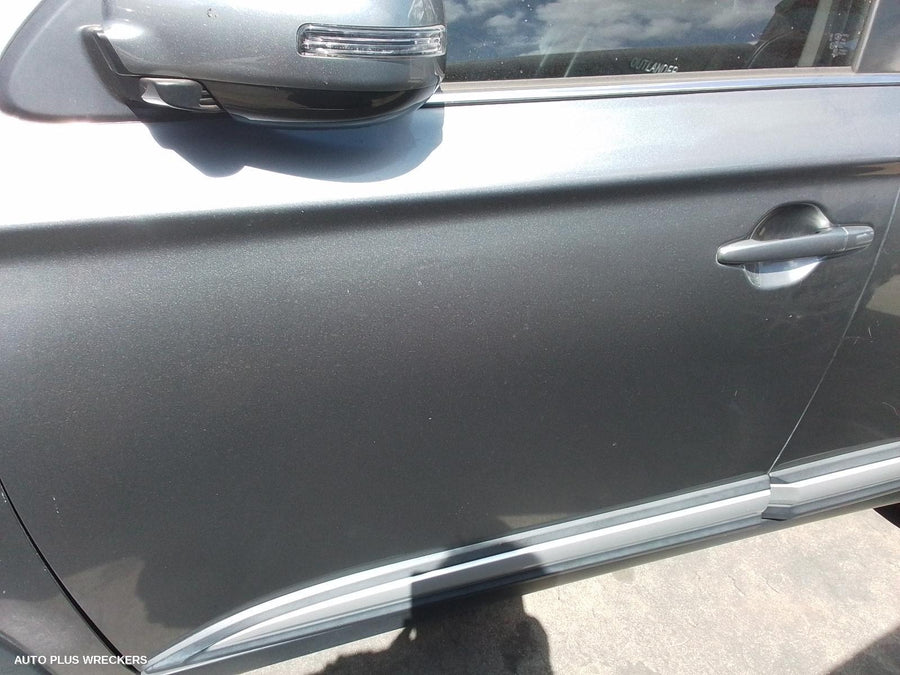 2017 Mitsubishi Outlander Left Rear Strut