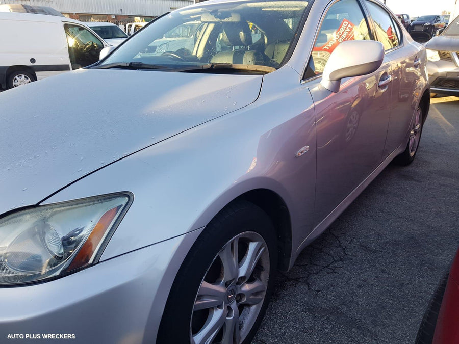 2007 Lexus Is250/is250c Left Taillight