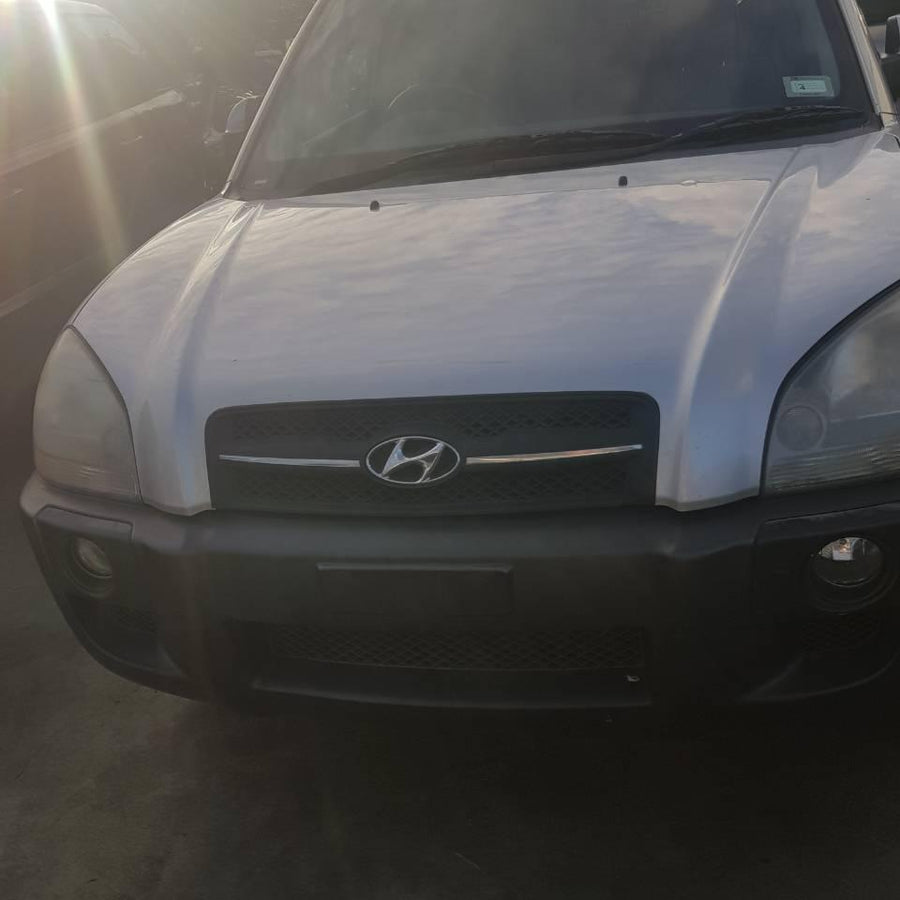 2004-2010 Hyundai Tucson A C Condenser