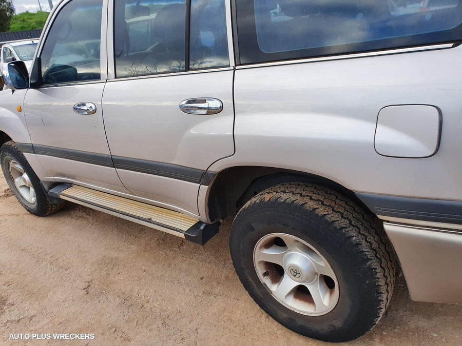 2001 Toyota Landcruiser Towbar