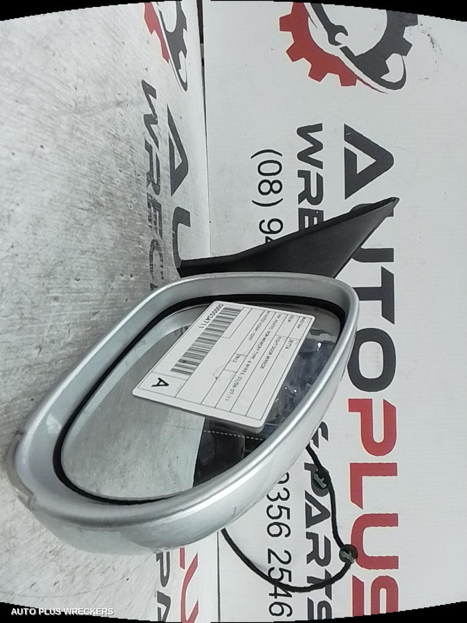 2006-2011 Volkswagen Jetta Right Door Mirror