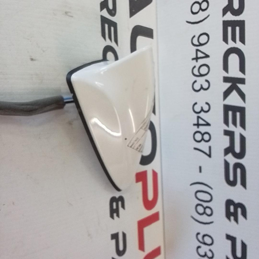 2015-2021 Hyundai Tucson Antenna