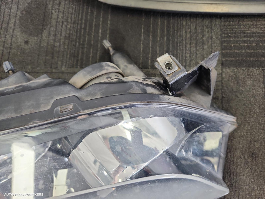 2009-2011 Ford Territory Right Headlamp