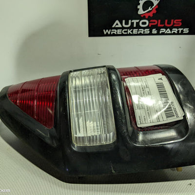 2002 Mitsubishi Pajero Left Taillight