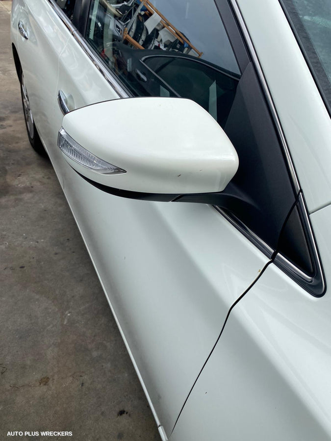 2013 Nissan Pulsar Pwr Dr Wind Switch