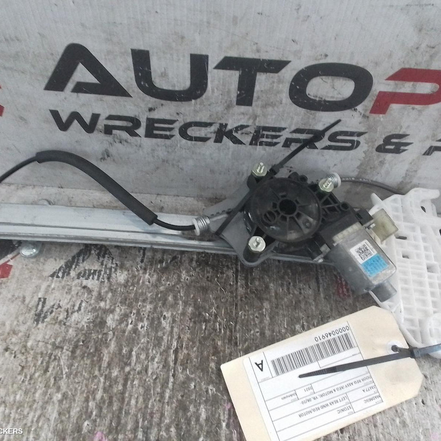 2020-2026 Kia Stonic Left Rear Wnd Reg Motor