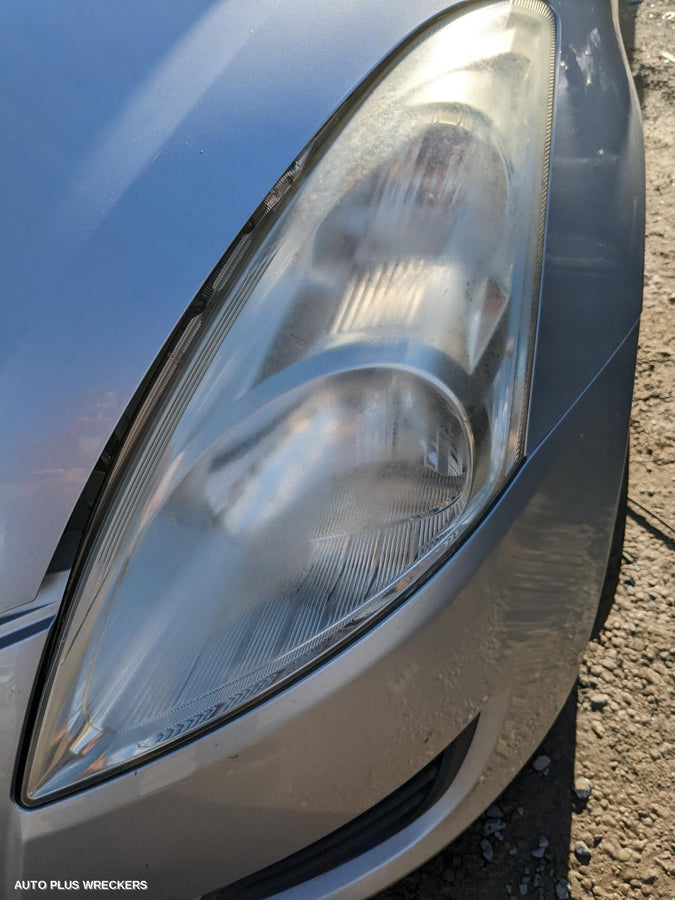 2011 SUZUKI SWIFT SUNVISOR