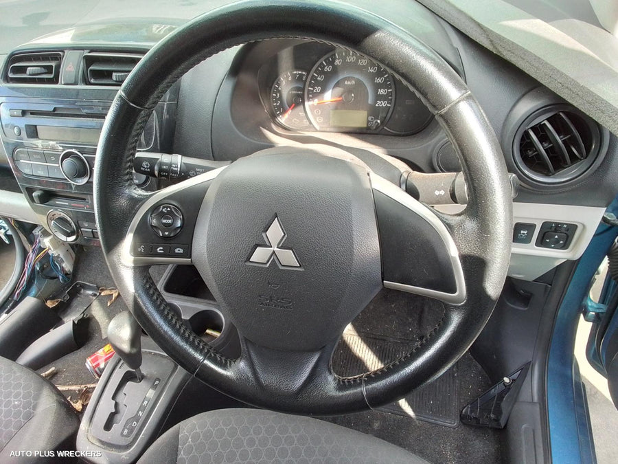 2013 Mitsubishi Mirage Right Rear Door Sliding