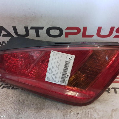 2002-2008 Nissan Murano Left Taillight
