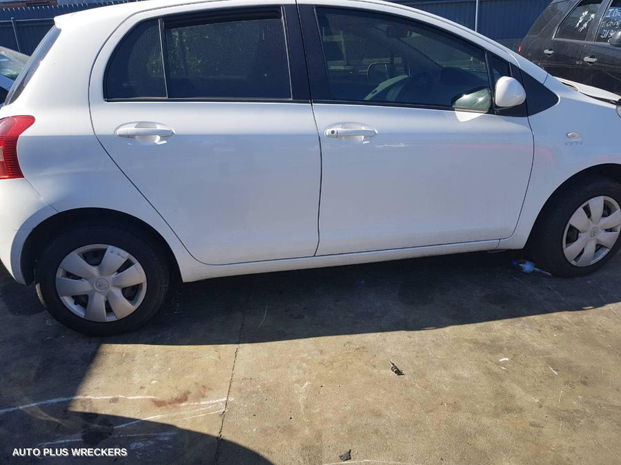 2007 Toyota Yaris Right Rear Wnd Reg Motor