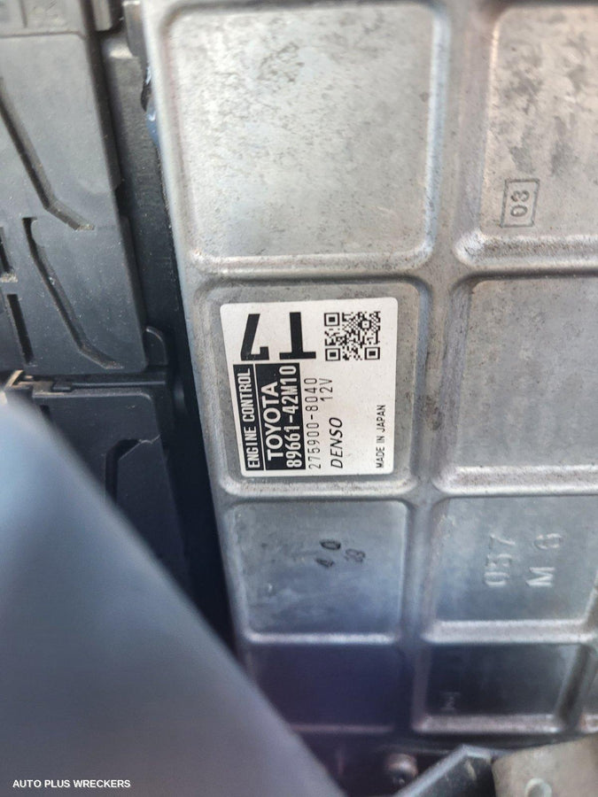 2013 Toyota Rav4 Left Rear Door Window