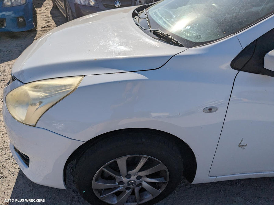 2015 Nissan Pulsar Door Boot Gate Lock