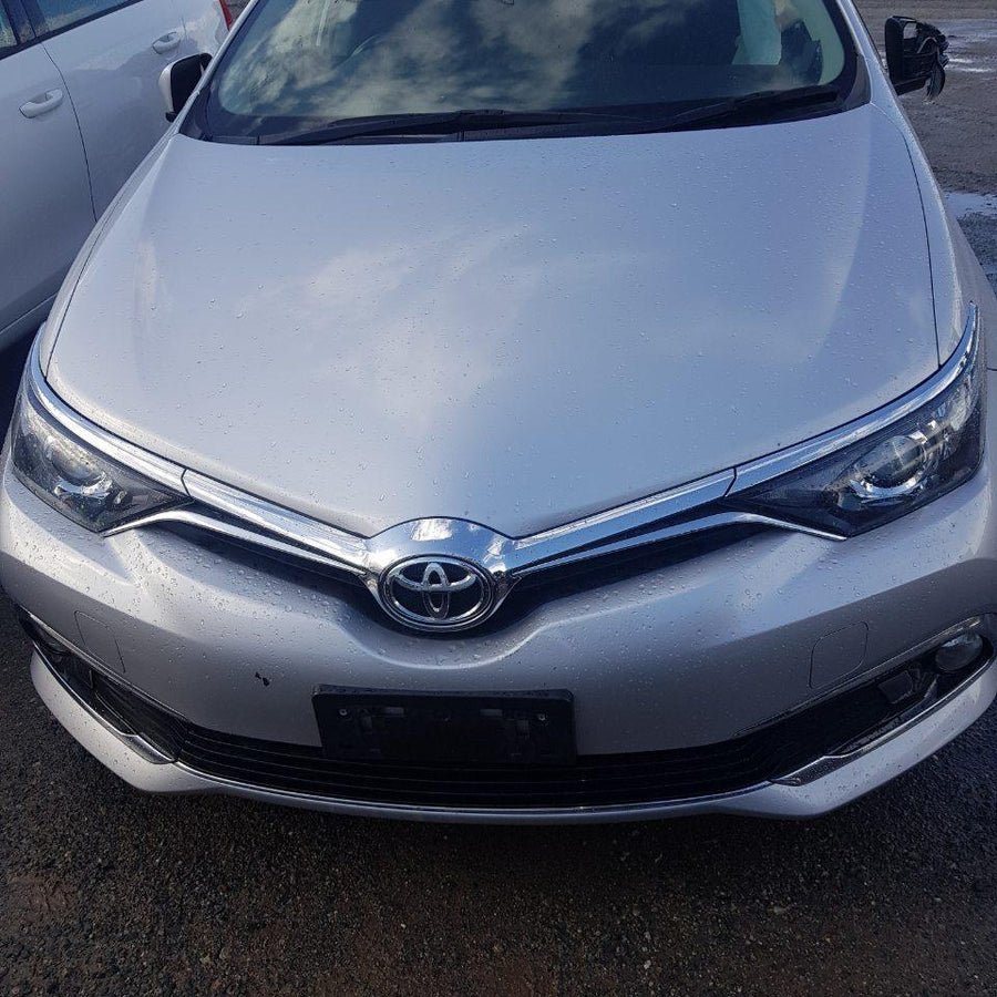 2016 Toyota Corolla Courtesy Light