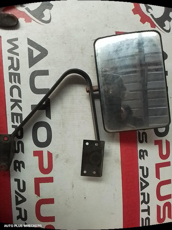 1997-2005 Toyota Hilux Left Door Mirror