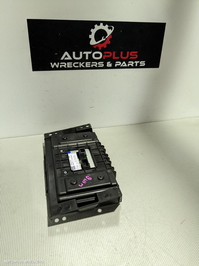 2016 Holden Captiva Radio Cd Dvd Sat Tv