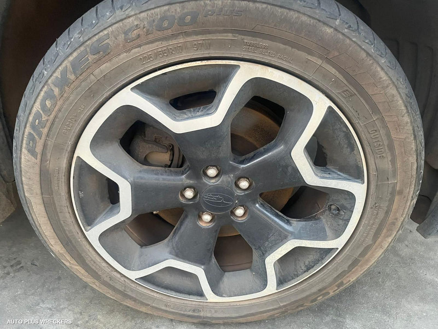 2013 Subaru Xv Left Guard