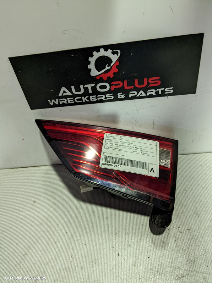 2017-2024 Mg Zs Rear Garnish
