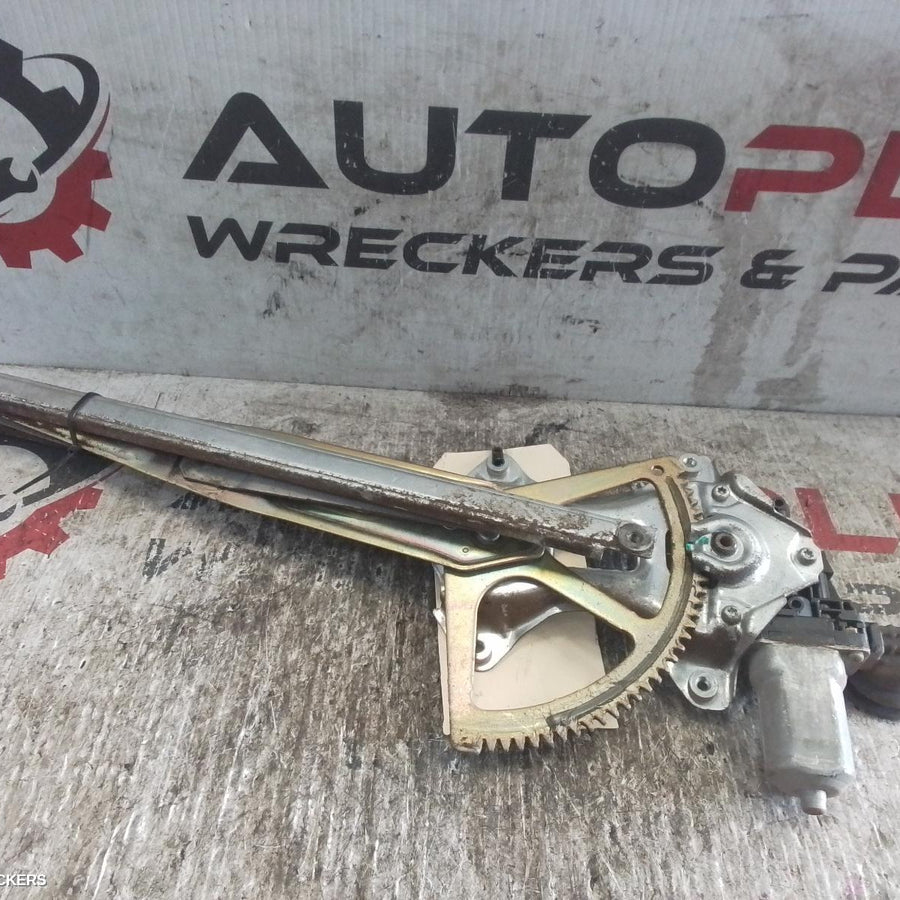 2003-2009 Toyota Prius Left Front Window Reg Motor