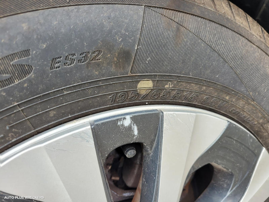 2020 Toyota Corolla Right Driveshaft