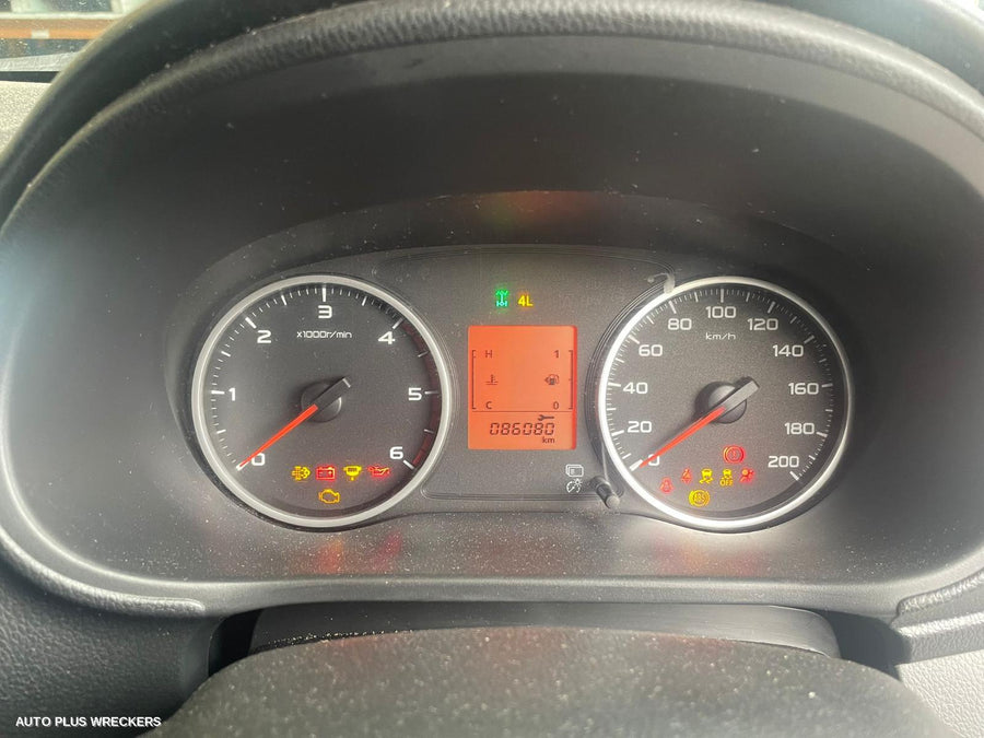 2018 Mitsubishi Triton Right Driveshaft