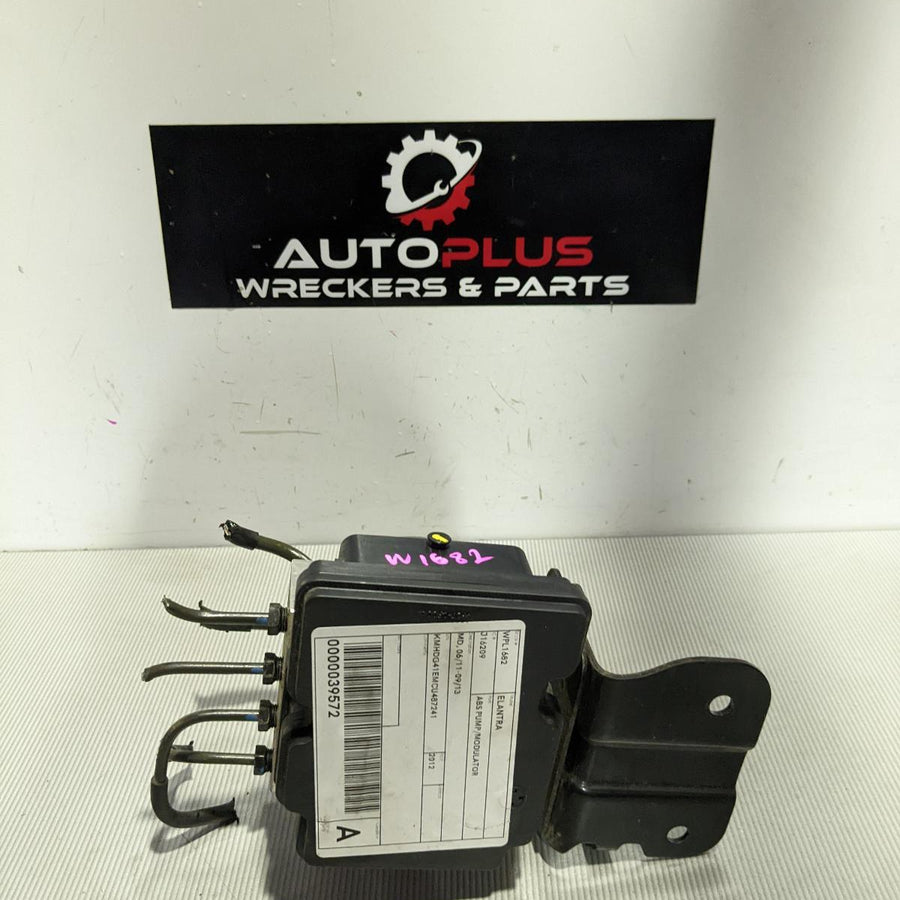 2011-2013 Hyundai Elantra Abs Pump Modulator