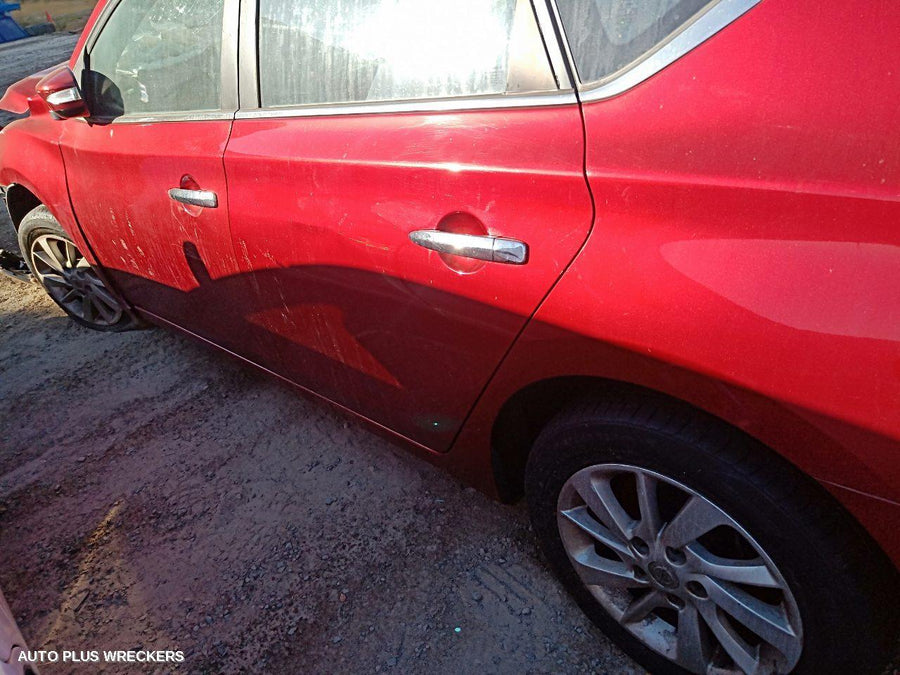 2014 Nissan Pulsar Left Front Door Window