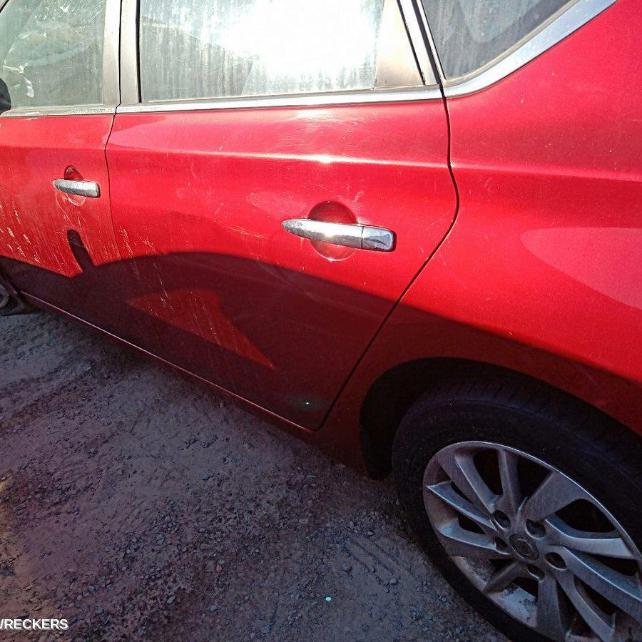 2014 Nissan Pulsar Left Front Door Window