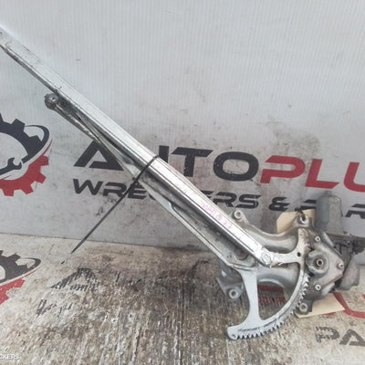 2012-2018 Toyota Rav4 Right Front Window Reg Motor