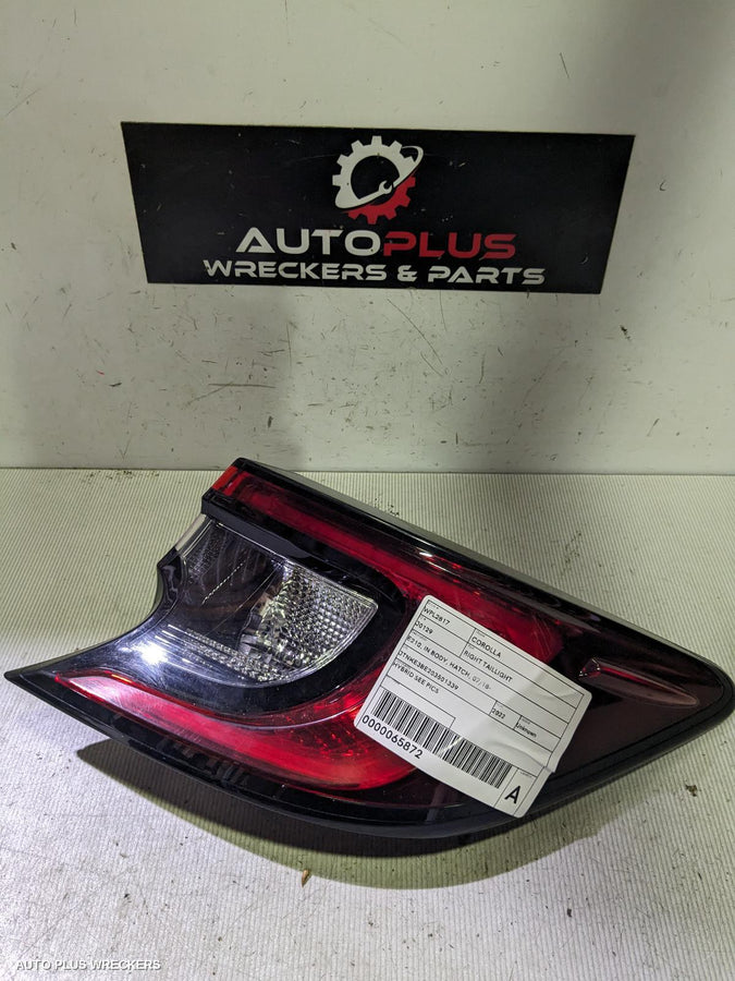 2018-2022 Toyota Corolla Right Taillight