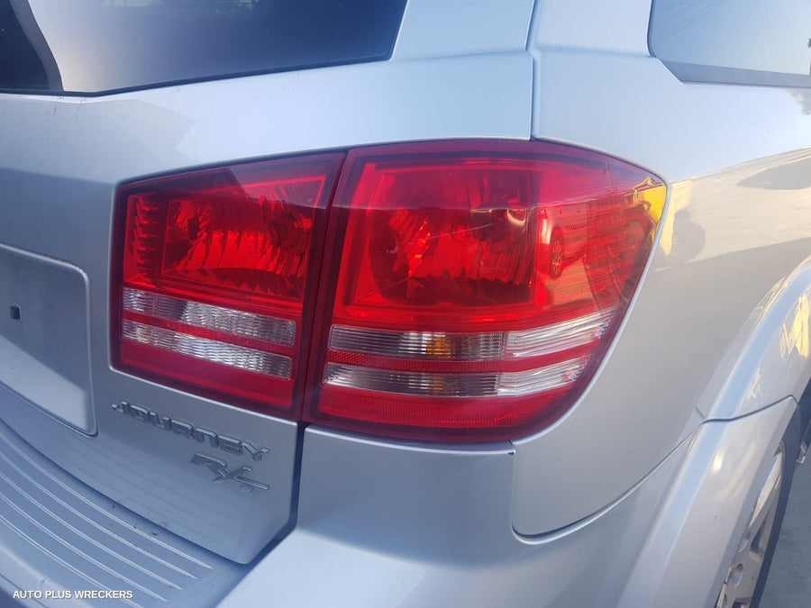 2010 Dodge Journey Grille