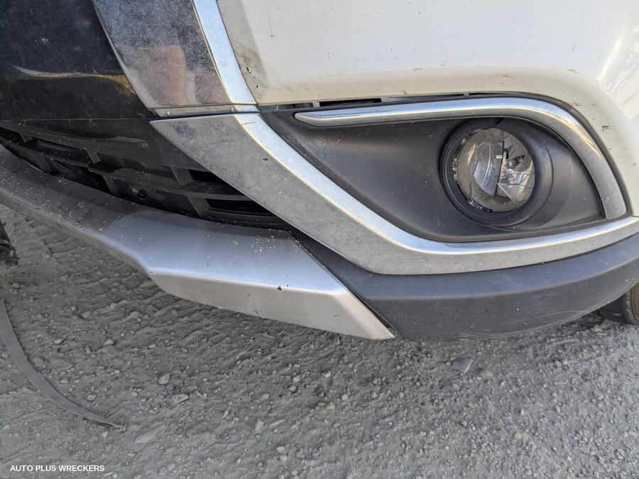 2015 Mitsubishi Outlander Left Door Mirror