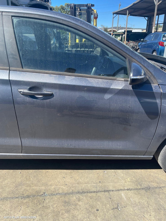 2017 Hyundai I30 Left Front Door Window