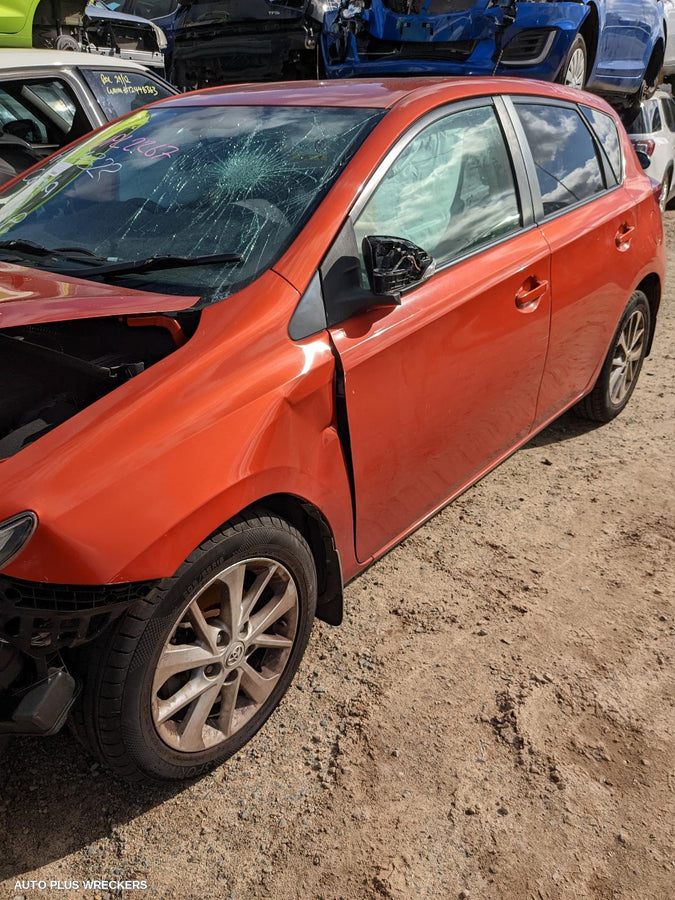 2013 Toyota Corolla Right Taillight