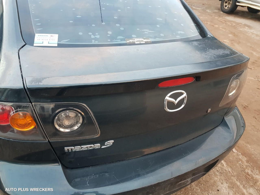 2005 Mazda 3 Left Taillight